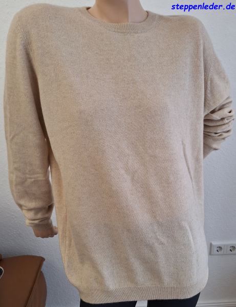 Strickpullover aus 100% Kaschmir in der Farbe beige  Größe L